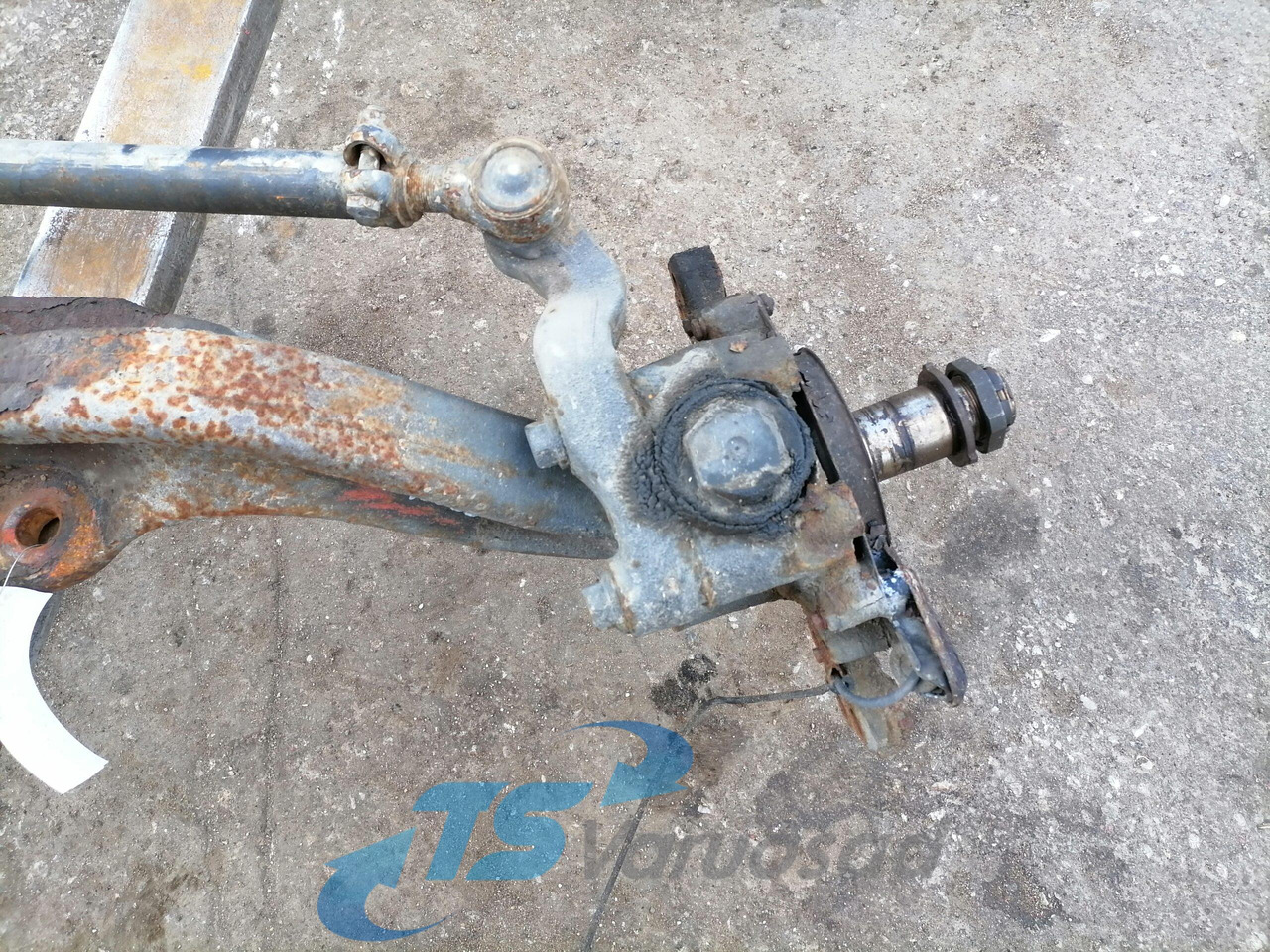 Volvo First axel housing 20581073 - Front axle for Truck: picture 3 Volvo First axel housing 20581073 - Front axle for Truck: picture 3