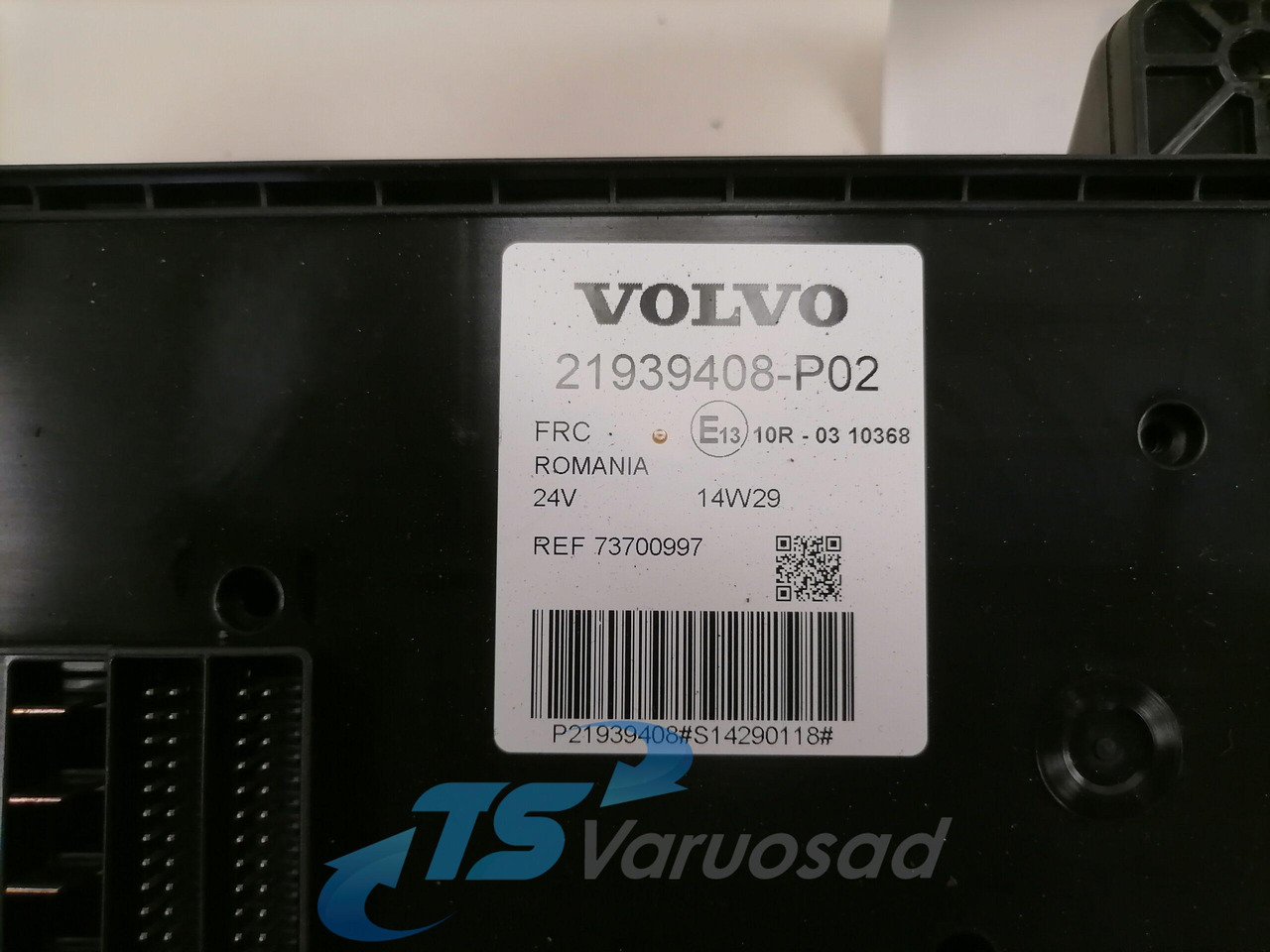 Volvo Fuse box 21939408 - Fuse for Truck: picture 3 Volvo Fuse box 21939408 - Fuse for Truck: picture 3