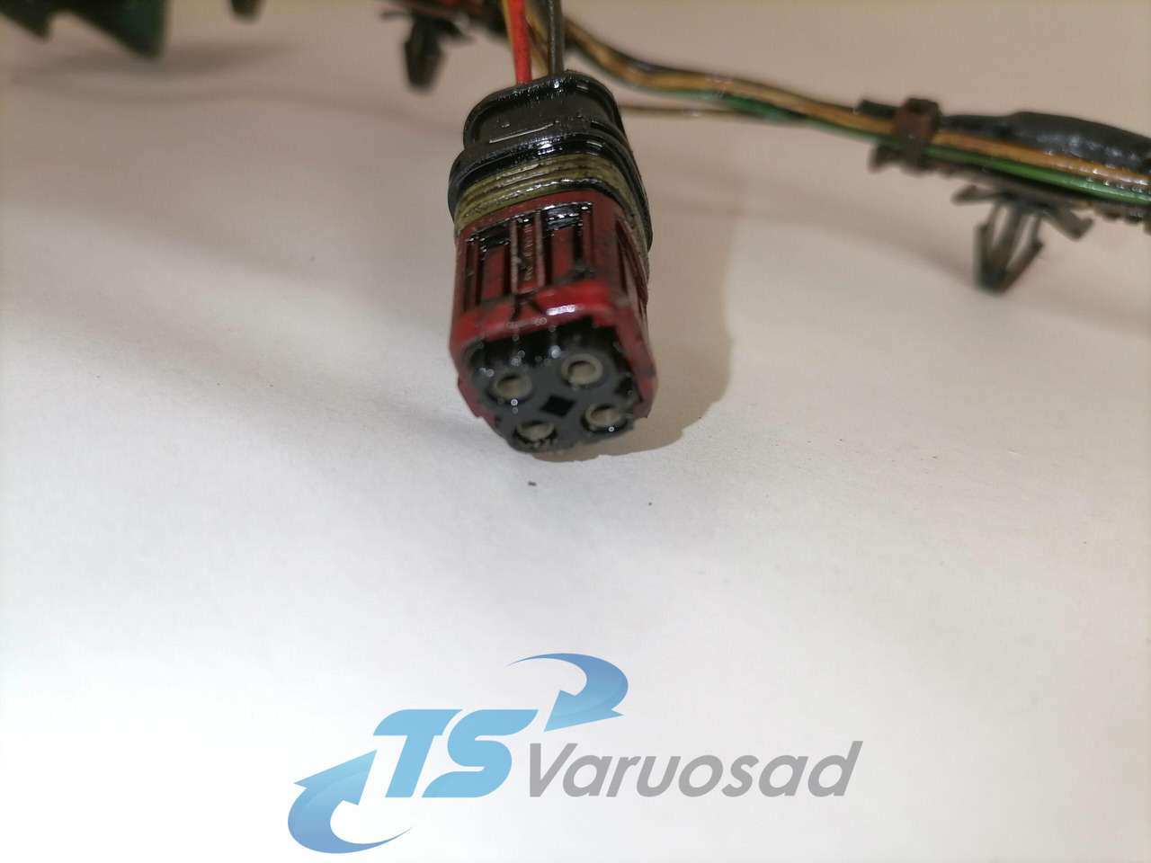 Volvo Injector wiring 22193670 - Fuel pump for Truck: picture 2 Volvo Injector wiring 22193670 - Fuel pump for Truck: picture 2