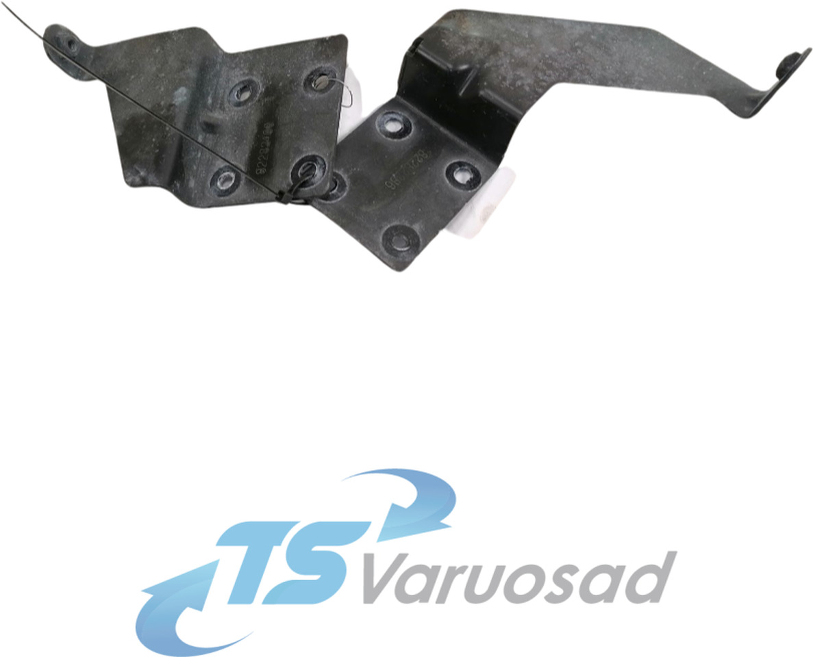 Volvo Kabiini tuulesuunaja kandur 82282286 - Aerodynamics/ Spoiler for Truck: picture 1 Volvo Kabiini tuulesuunaja kandur 82282286 - Aerodynamics/ Spoiler for Truck: picture 1