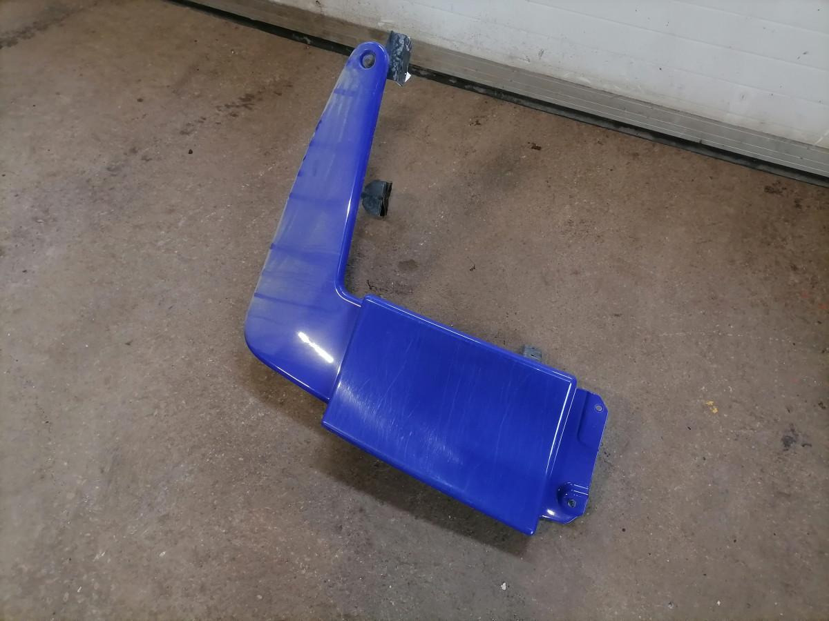 Volvo Kabiini tuulesuunaja, ülemine parem 82211388 - Aerodynamics/ Spoiler for Truck: picture 2 Volvo Kabiini tuulesuunaja, ülemine parem 82211388 - Aerodynamics/ Spoiler for Truck: picture 2