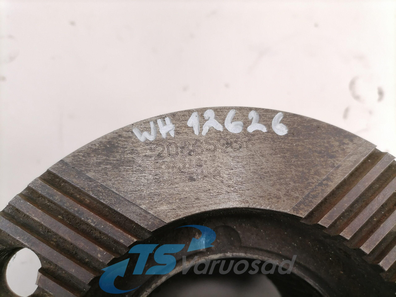 Volvo Käigukasti/reduktori flants 20865937 - Universal part for Truck: picture 3 Volvo Käigukasti/reduktori flants 20865937 - Universal part for Truck: picture 3