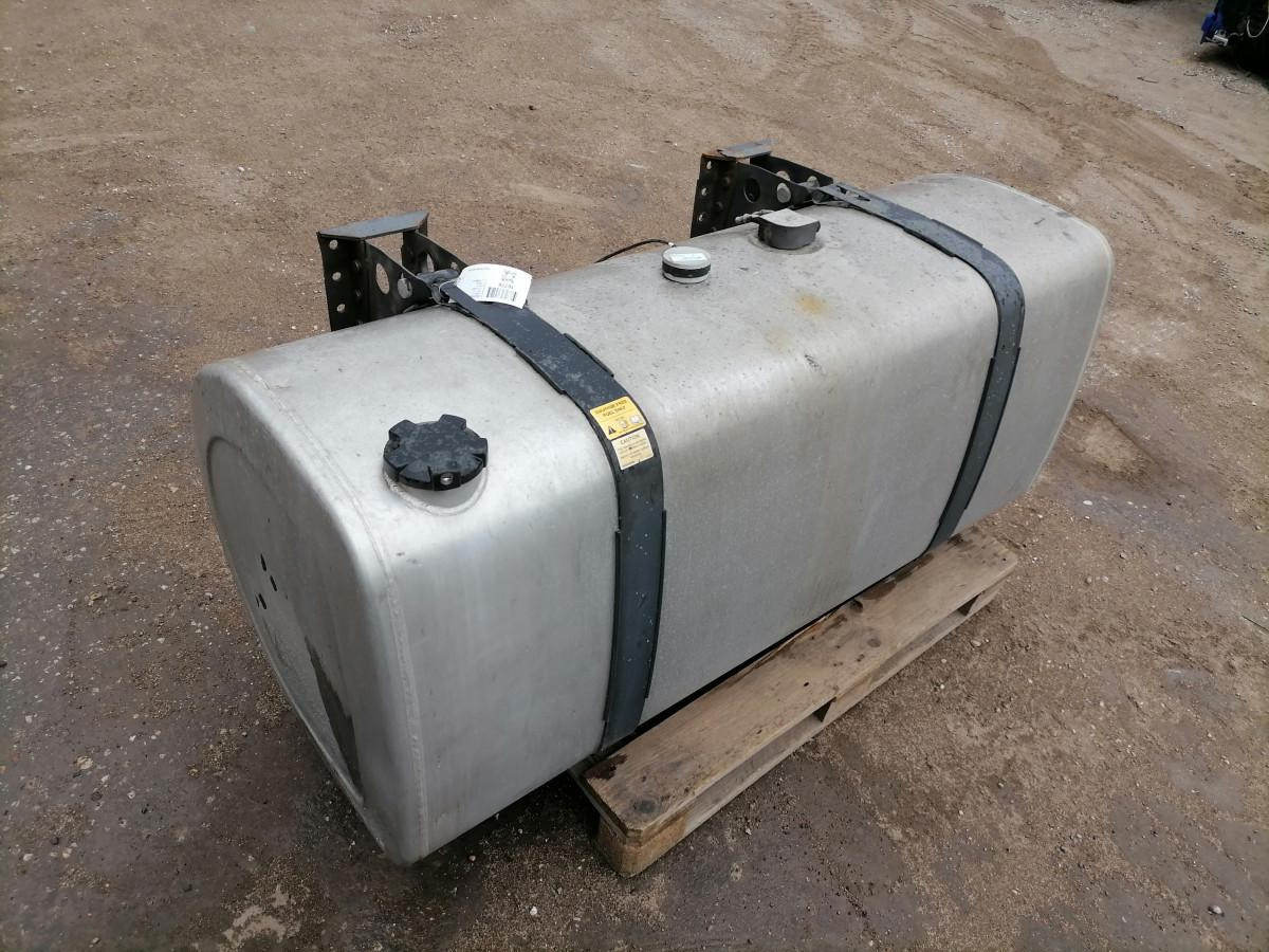 Volvo Kütusepaak 650L 21516455 - Fuel tank for Truck: picture 2 Volvo Kütusepaak 650L 21516455 - Fuel tank for Truck: picture 2
