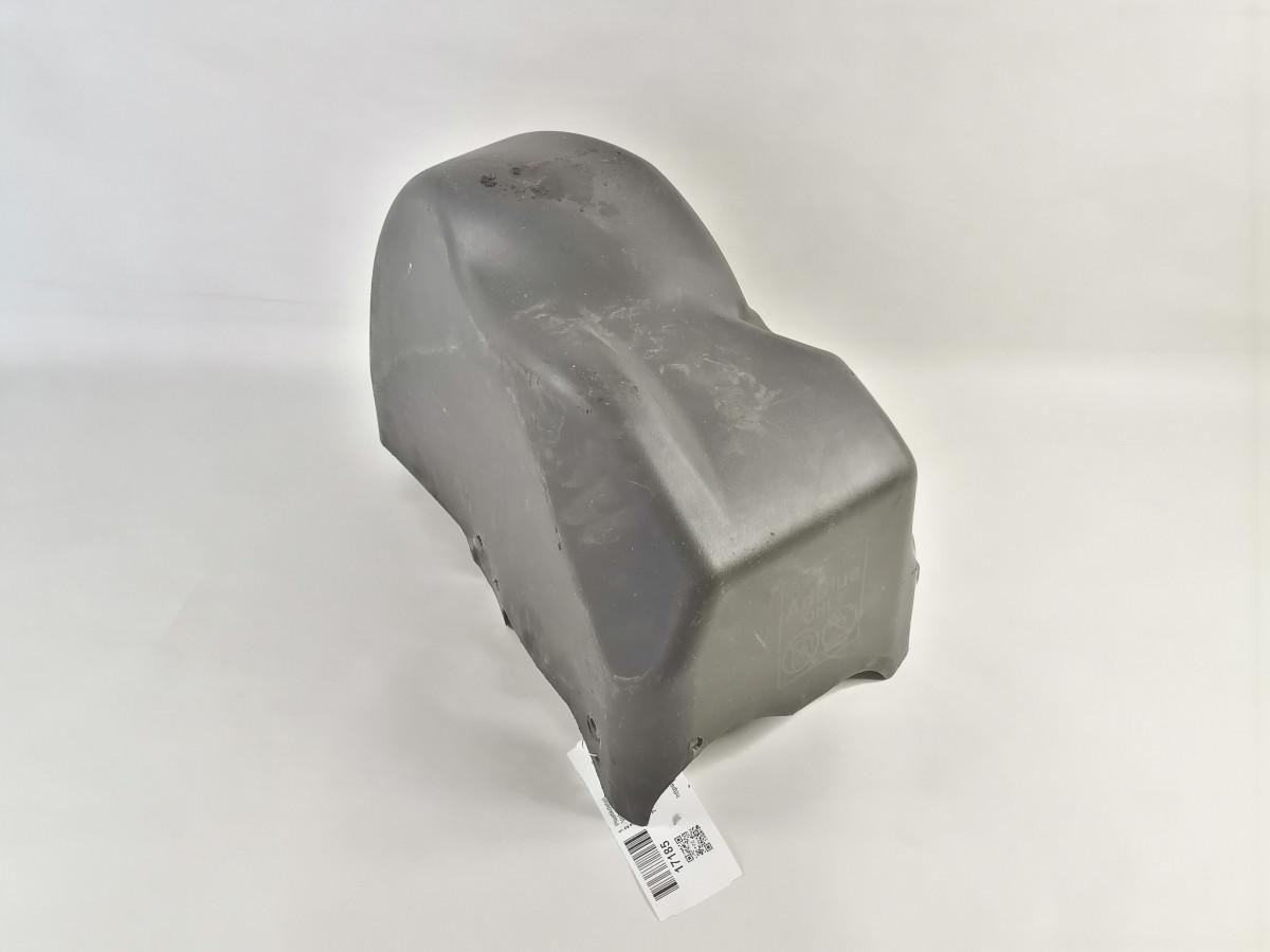 Volvo Plastikdetail 21875619 - Aerodynamics/ Spoiler for Truck: picture 2 Volvo Plastikdetail 21875619 - Aerodynamics/ Spoiler for Truck: picture 2