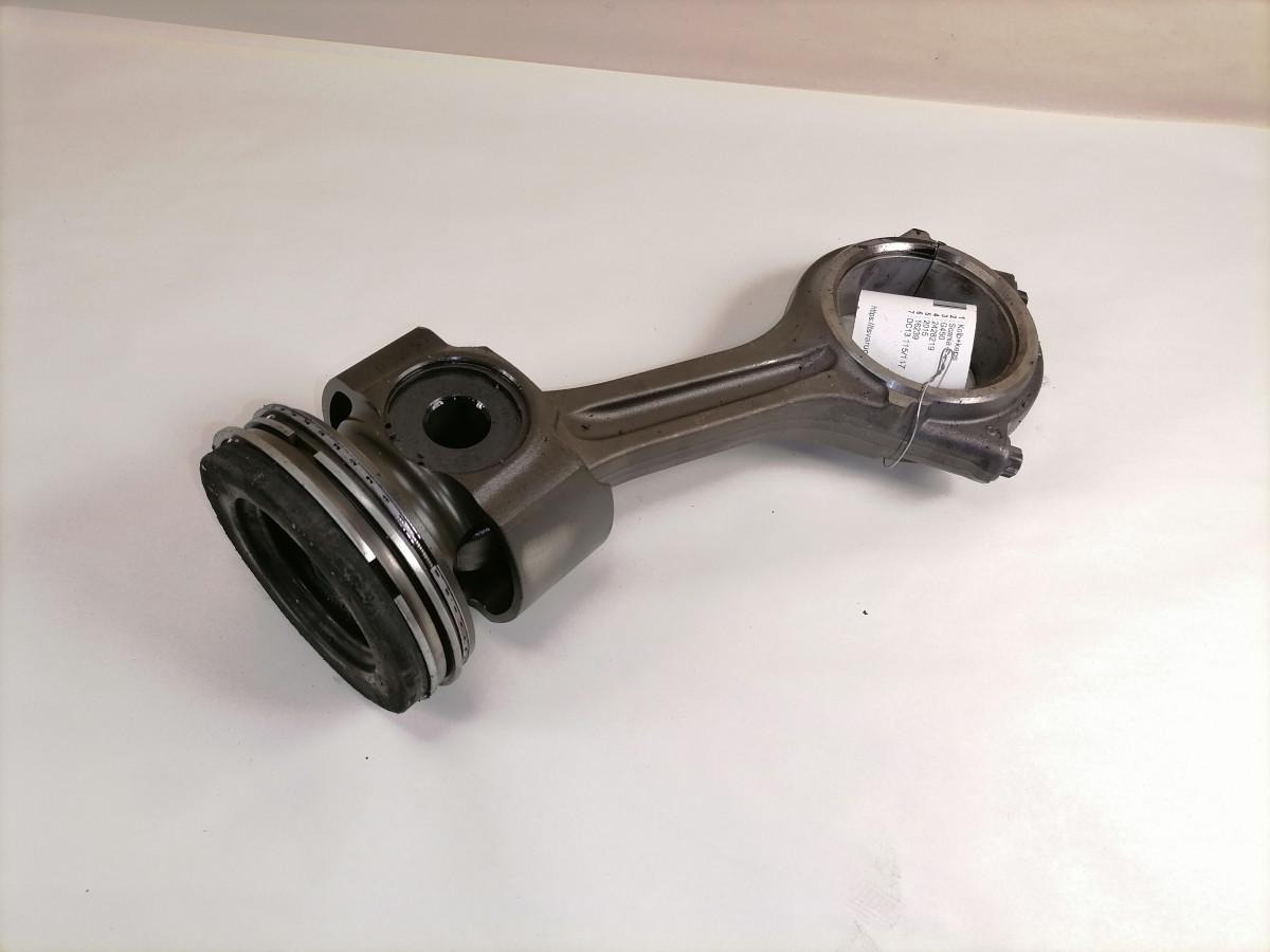 Volvo Propeller shaft 20735088 - Propeller shaft for Truck: picture 2 Volvo Propeller shaft 20735088 - Propeller shaft for Truck: picture 2