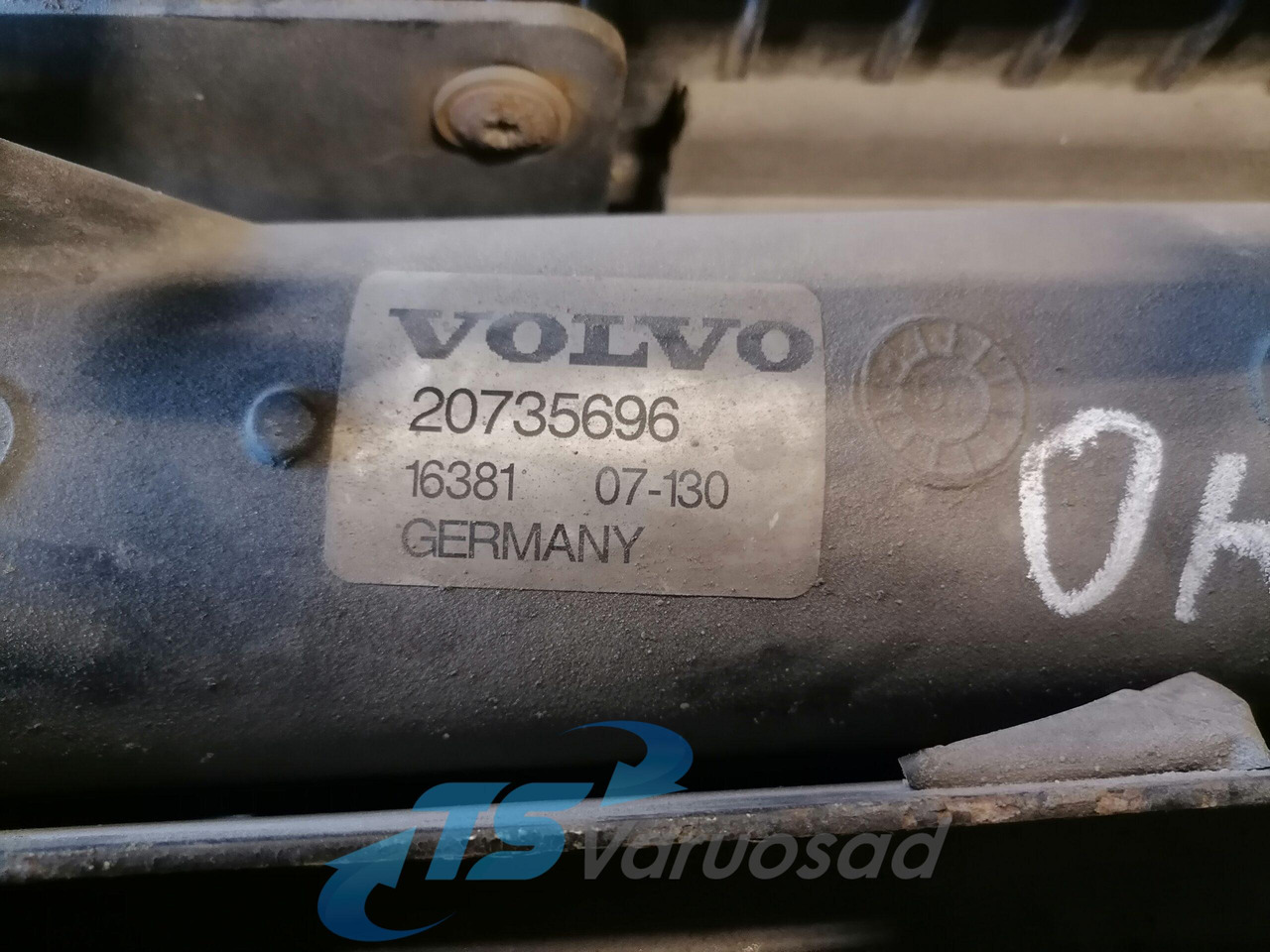 Volvo Radiaatorite komplekt 20936055 - Radiator for Truck: picture 4 Volvo Radiaatorite komplekt 20936055 - Radiator for Truck: picture 4