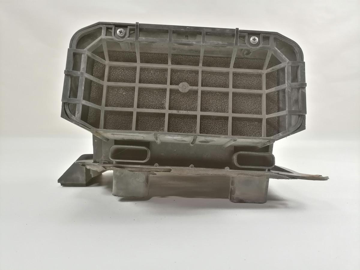 Volvo Salongi õhufiltri korpus 20924279 - Universal part for Truck: picture 3 Volvo Salongi õhufiltri korpus 20924279 - Universal part for Truck: picture 3