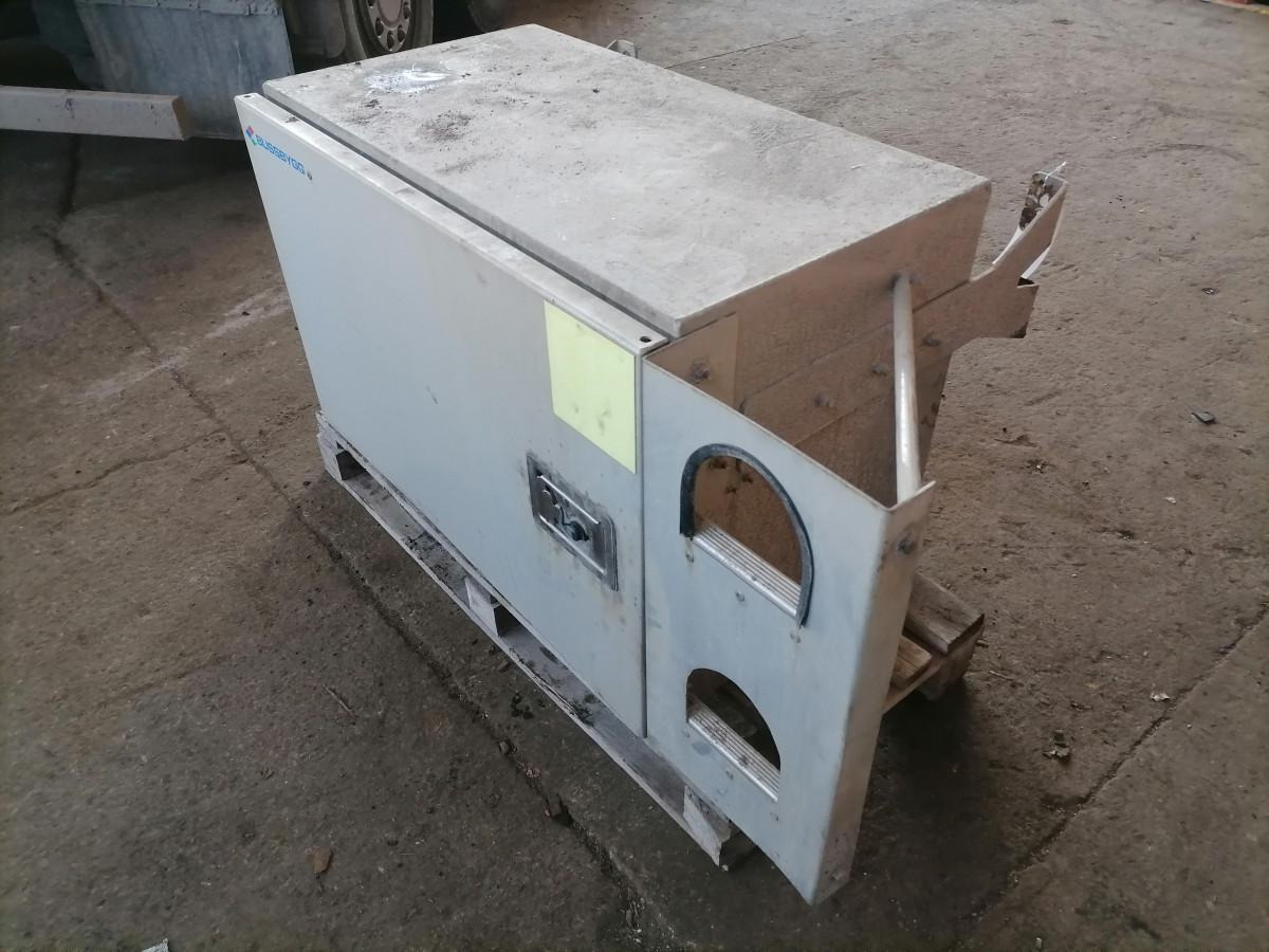 Volvo Tool box - Universal part for Truck: picture 5 Volvo Tool box - Universal part for Truck: picture 5