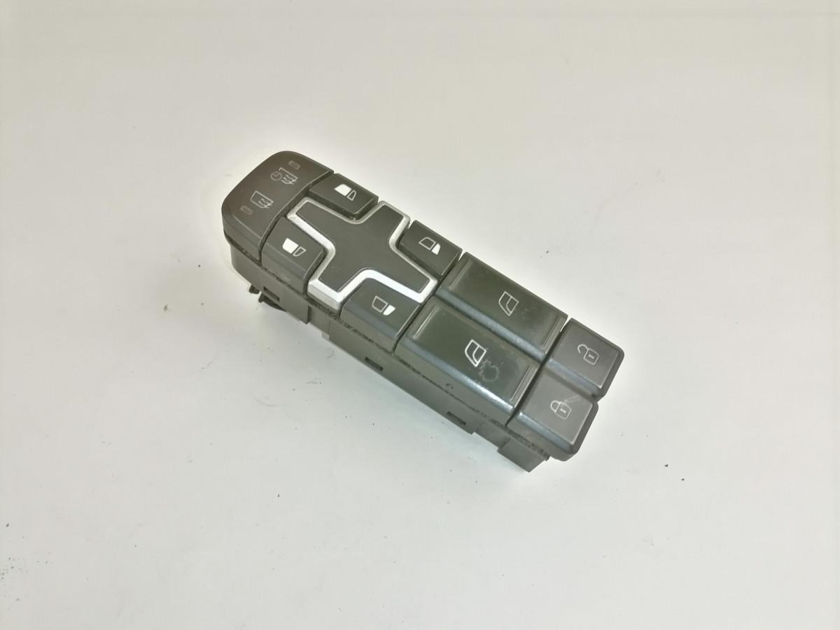 Volvo Volvo lüliti, aknatõstuk 22154235 - Cab for Truck: picture 2 Volvo Volvo lüliti, aknatõstuk 22154235 - Cab for Truck: picture 2
