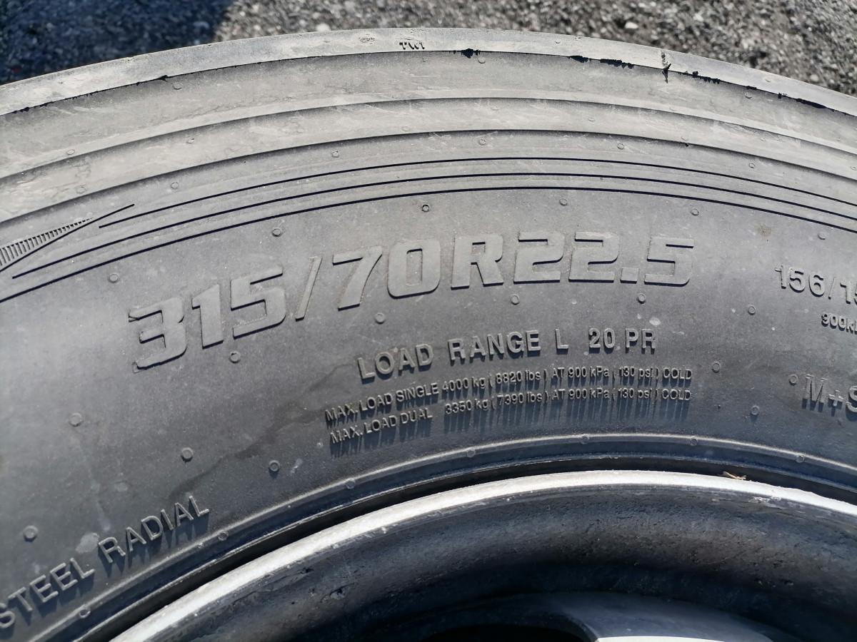 Volvo Westlake 315/70R22,5 31570R225 - Wheels and tires for Truck: picture 3 Volvo Westlake 315/70R22,5 31570R225 - Wheels and tires for Truck: picture 3