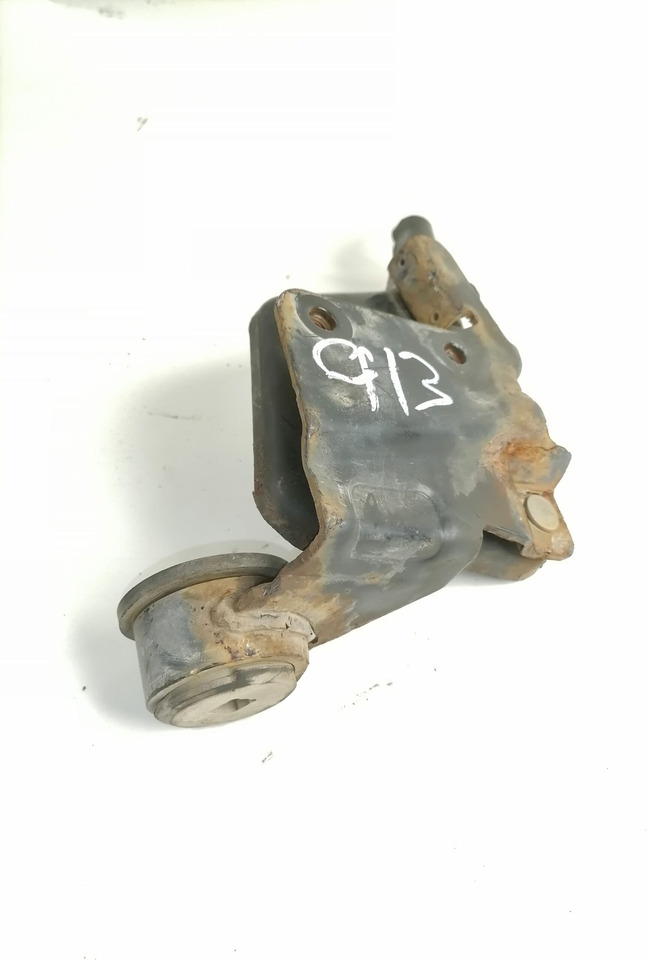 Volvo lower grille carrier hinge 20545095 - Grill for Truck: picture 1 Volvo lower grille carrier hinge 20545095 - Grill for Truck: picture 1