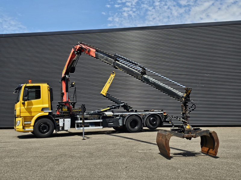 Hook lift truck, Crane truck DAF CF 330 6x2-4 / PALFINGER CRANE + HOOKLIFT: picture 10