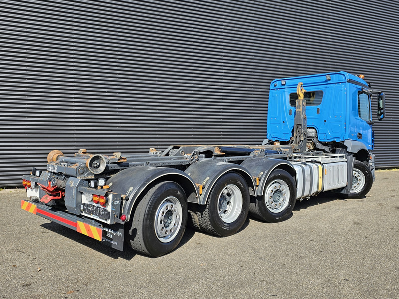 Mercedes-Benz Antos 3546 8x2/6 HOOKLIFT / ABROLKIPPER - Hook lift truck: picture 3 Mercedes-Benz Antos 3546 8x2/6 HOOKLIFT / ABROLKIPPER - Hook lift truck: picture 3