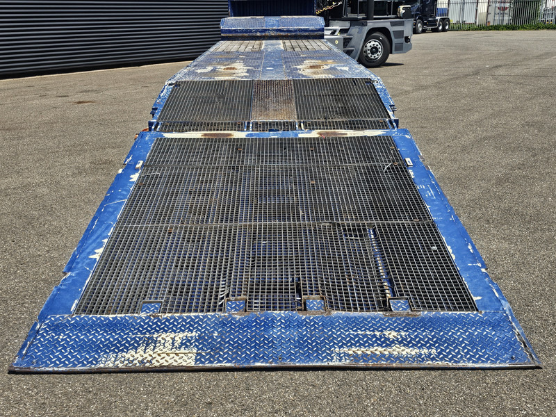 Nooteboom OSD-48-03/L / HYDRAULIC RAMP / MACHINE / HEFTRUCK - Low loader semi-trailer: picture 5 Nooteboom OSD-48-03/L / HYDRAULIC RAMP / MACHINE / HEFTRUCK - Low loader semi-trailer: picture 5