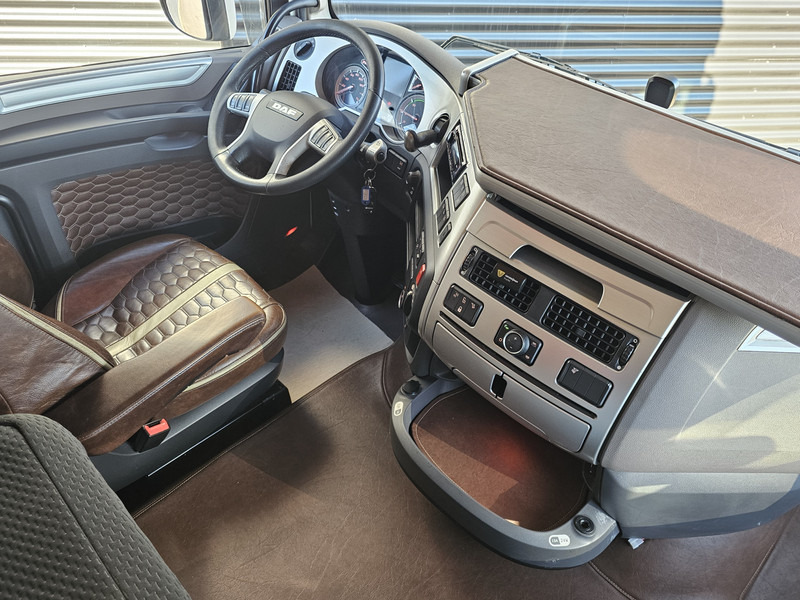 DAF XF 480 4x2 SSC / RETARDER / SPECIAL INTERIOR on lease DAF XF 480 4x2 SSC / RETARDER / SPECIAL INTERIOR: picture 16 DAF XF 480 4x2 SSC / RETARDER / SPECIAL INTERIOR on lease DAF XF 480 4x2 SSC / RETARDER / SPECIAL INTERIOR: picture 16