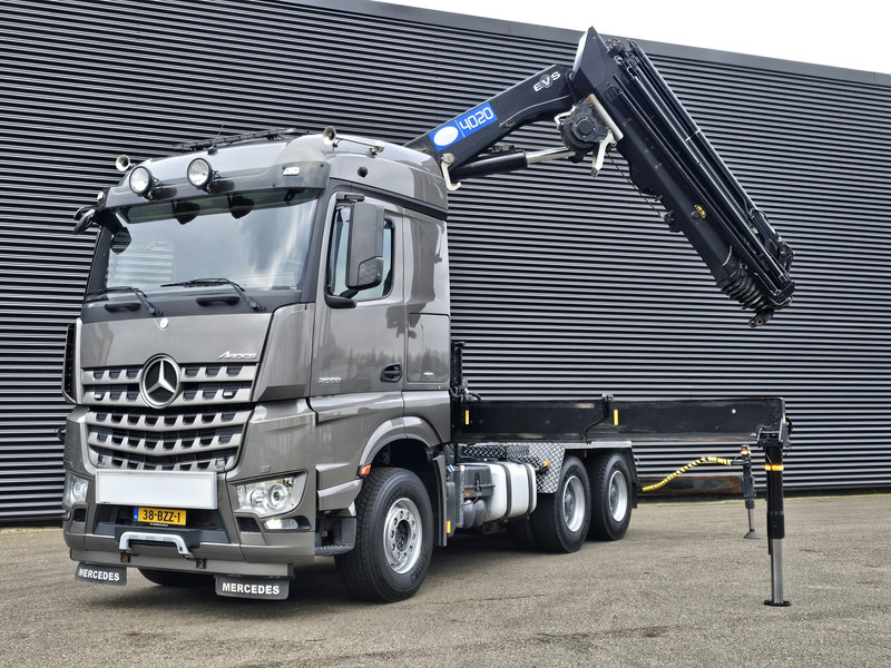 Mercedes-Benz Arocs 2658 6x4 / HMF 40 t/m - 21.3 mtr / WINCH - Tractor unit: picture 4 Mercedes-Benz Arocs 2658 6x4 / HMF 40 t/m - 21.3 mtr / WINCH - Tractor unit: picture 4