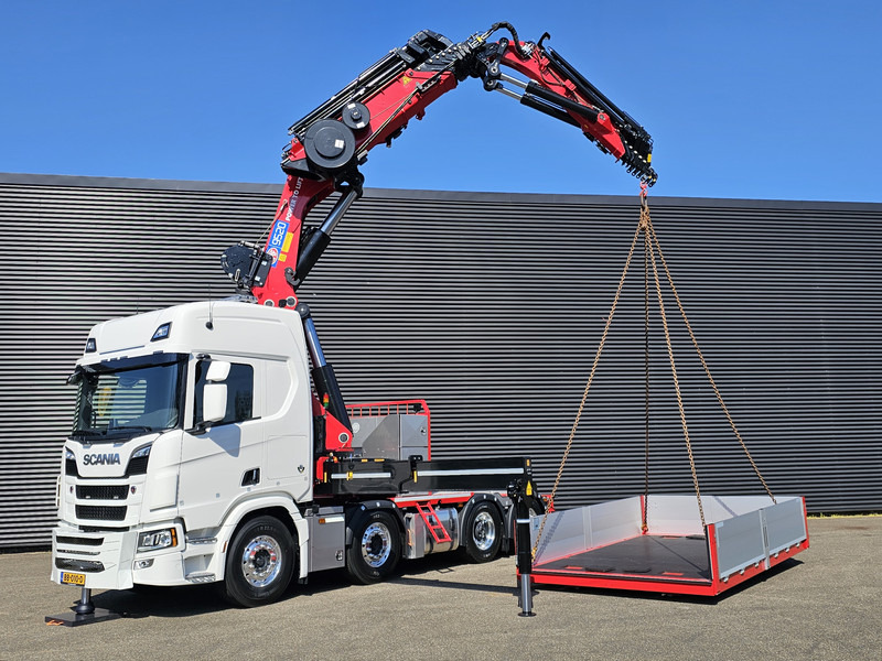 Scania R590 8x2*6 HMF 9520 + JiB + WINCH / TRACTOR / - Tractor unit: picture 1 Scania R590 8x2*6 HMF 9520 + JiB + WINCH / TRACTOR / - Tractor unit: picture 1