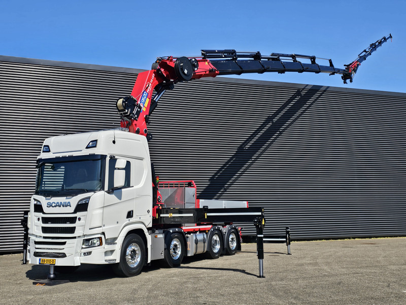 Scania R590 8x2*6 HMF 9520 + JiB + WINCH / TRACTOR / - Tractor unit: picture 2 Scania R590 8x2*6 HMF 9520 + JiB + WINCH / TRACTOR / - Tractor unit: picture 2