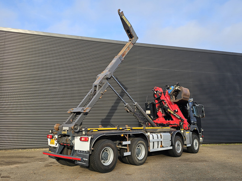 Volvo FM 460 8x6 / PALFINGER EPSILON / HOOKLIFT - Hook lift truck, Crane truck: picture 2 Volvo FM 460 8x6 / PALFINGER EPSILON / HOOKLIFT - Hook lift truck, Crane truck: picture 2