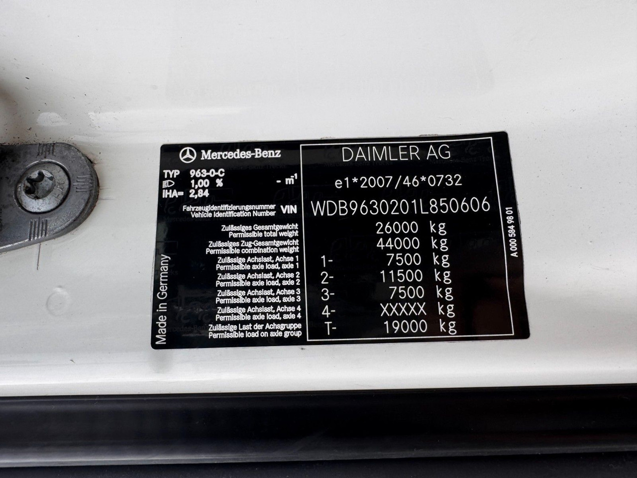 Mercedes-Benz 2536 ADR Valid & kipphydraulik für Gastank - Tank truck: picture 3 Mercedes-Benz 2536 ADR Valid & kipphydraulik für Gastank - Tank truck: picture 3