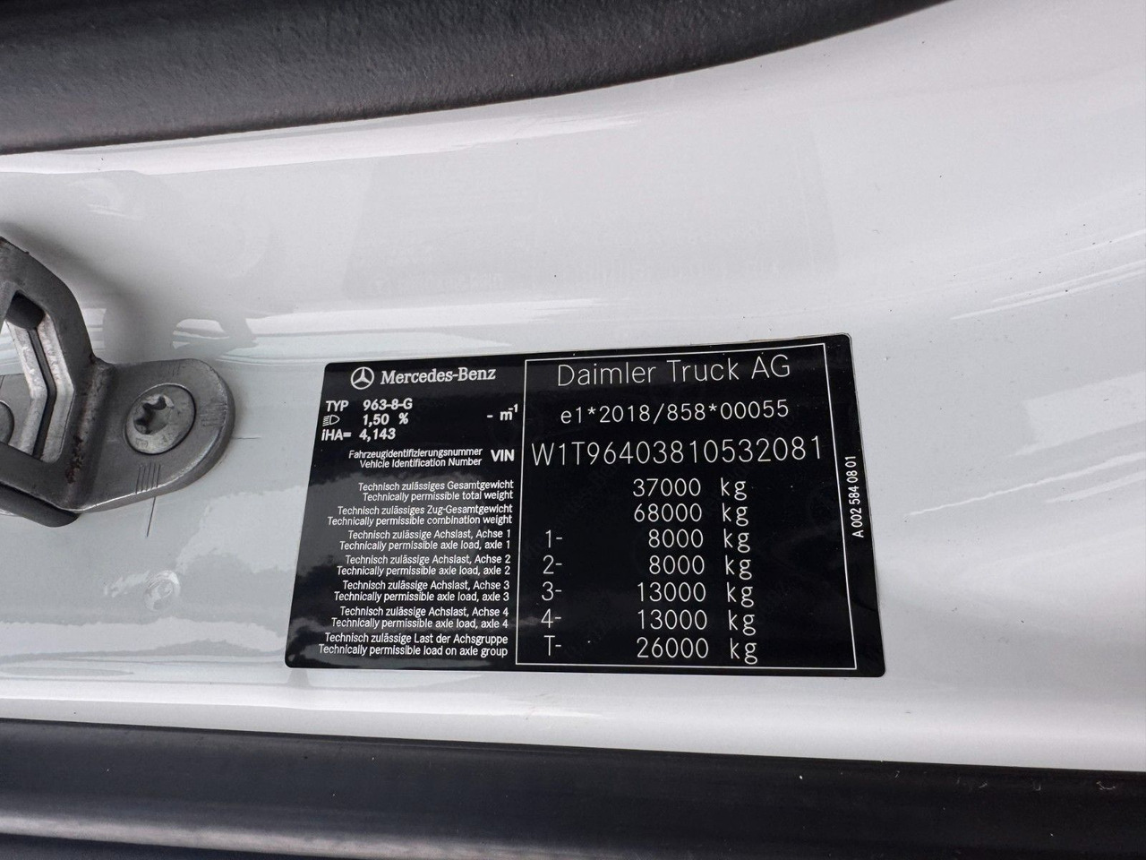 Mercedes-Benz 3748 8X4 Meiller Abroller mit Funk Top  Zustand - Hook lift truck: picture 3 Mercedes-Benz 3748 8X4 Meiller Abroller mit Funk Top  Zustand - Hook lift truck: picture 3