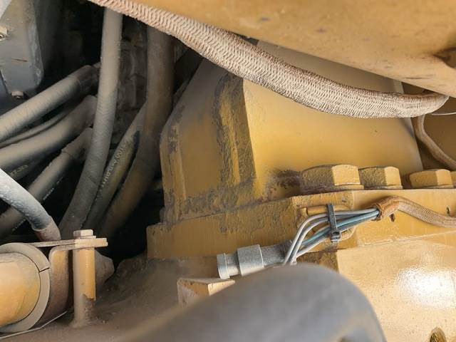 Bulldozer CAT D7R LGP Series II: picture 8