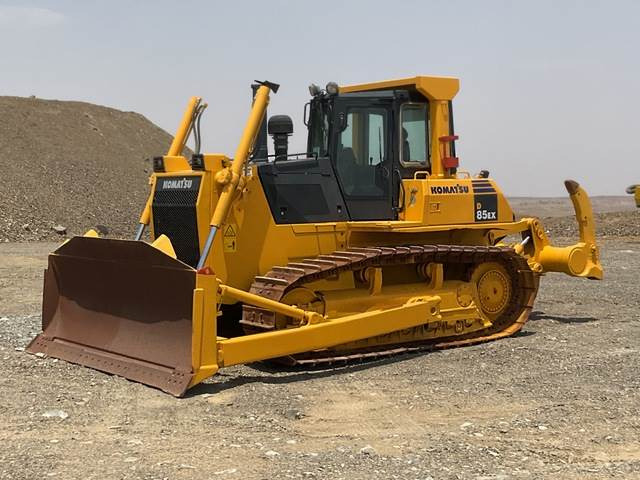 Komatsu D85EX-15 - Bulldozer: picture 1 Komatsu D85EX-15 - Bulldozer: picture 1