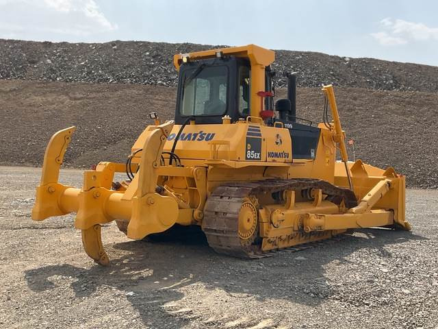 Komatsu D85EX-15 - Bulldozer: picture 3 Komatsu D85EX-15 - Bulldozer: picture 3