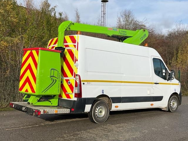 Renault Master - Truck mounted aerial platform: picture 3 Renault Master - Truck mounted aerial platform: picture 3