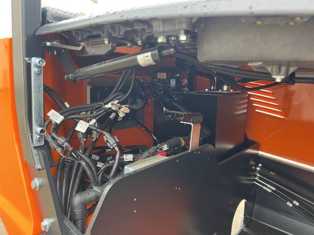 Electric forklift Doosan B35X-7 PLUS: picture 10