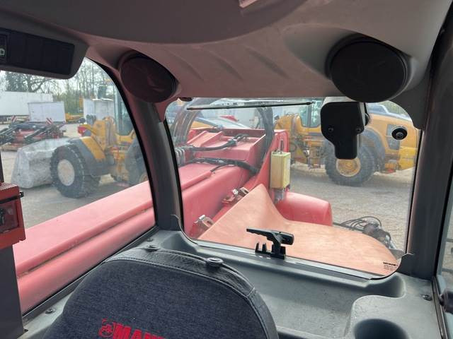 Telescopic handler Manitou MRT2150: picture 24