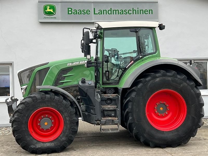 Fendt 824 Vario Profi Plus - Farm tractor: picture 1 Fendt 824 Vario Profi Plus - Farm tractor: picture 1