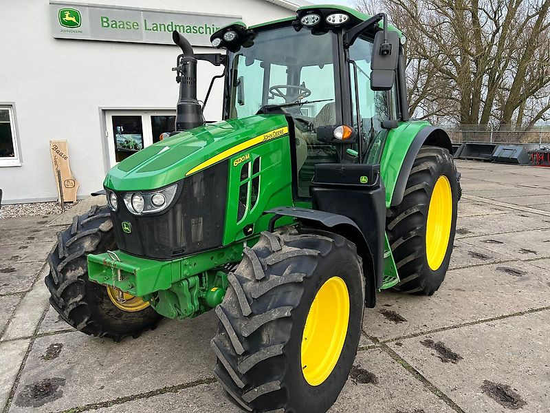 John Deere 6120M AutoPowr - Farm tractor: picture 1 John Deere 6120M AutoPowr - Farm tractor: picture 1