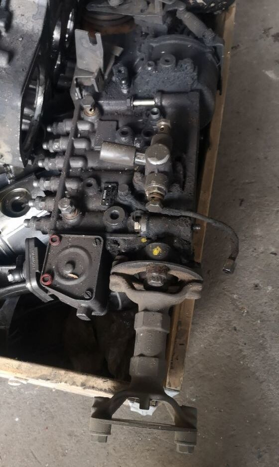 DAF Ersatztteile 0281010045 DAF XF 95 - Cylinder block for Truck: picture 2 DAF Ersatztteile 0281010045 DAF XF 95 - Cylinder block for Truck: picture 2