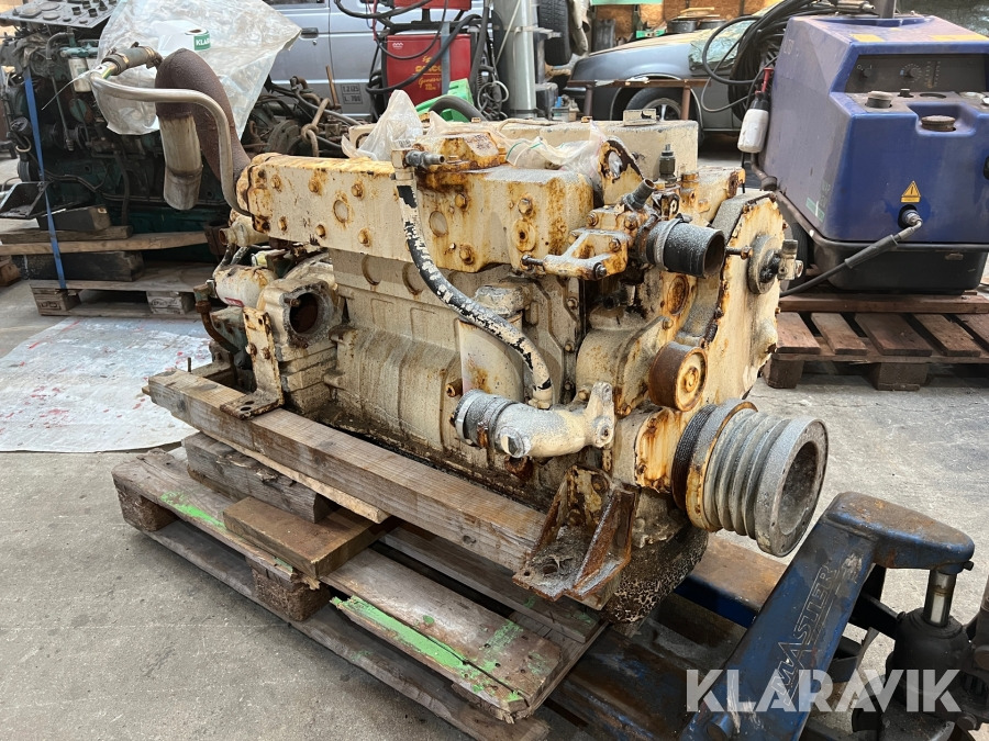 Construction equipment Motor Cummings 5,9B: picture 1