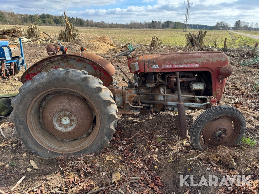 Traktor Massey Ferguson 35 - Farm tractor: picture 4 Traktor Massey Ferguson 35 - Farm tractor: picture 4