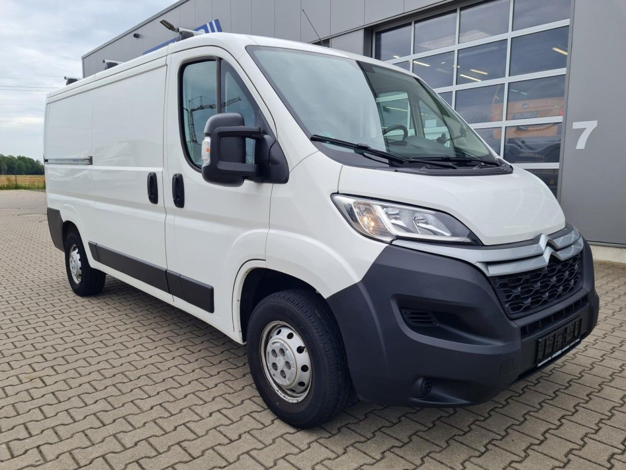Citroën Jumper 33 Kasten 2,2 HDi L2H1 Klima Tempomat AHK - Small van: picture 3 Citroën Jumper 33 Kasten 2,2 HDi L2H1 Klima Tempomat AHK - Small van: picture 3