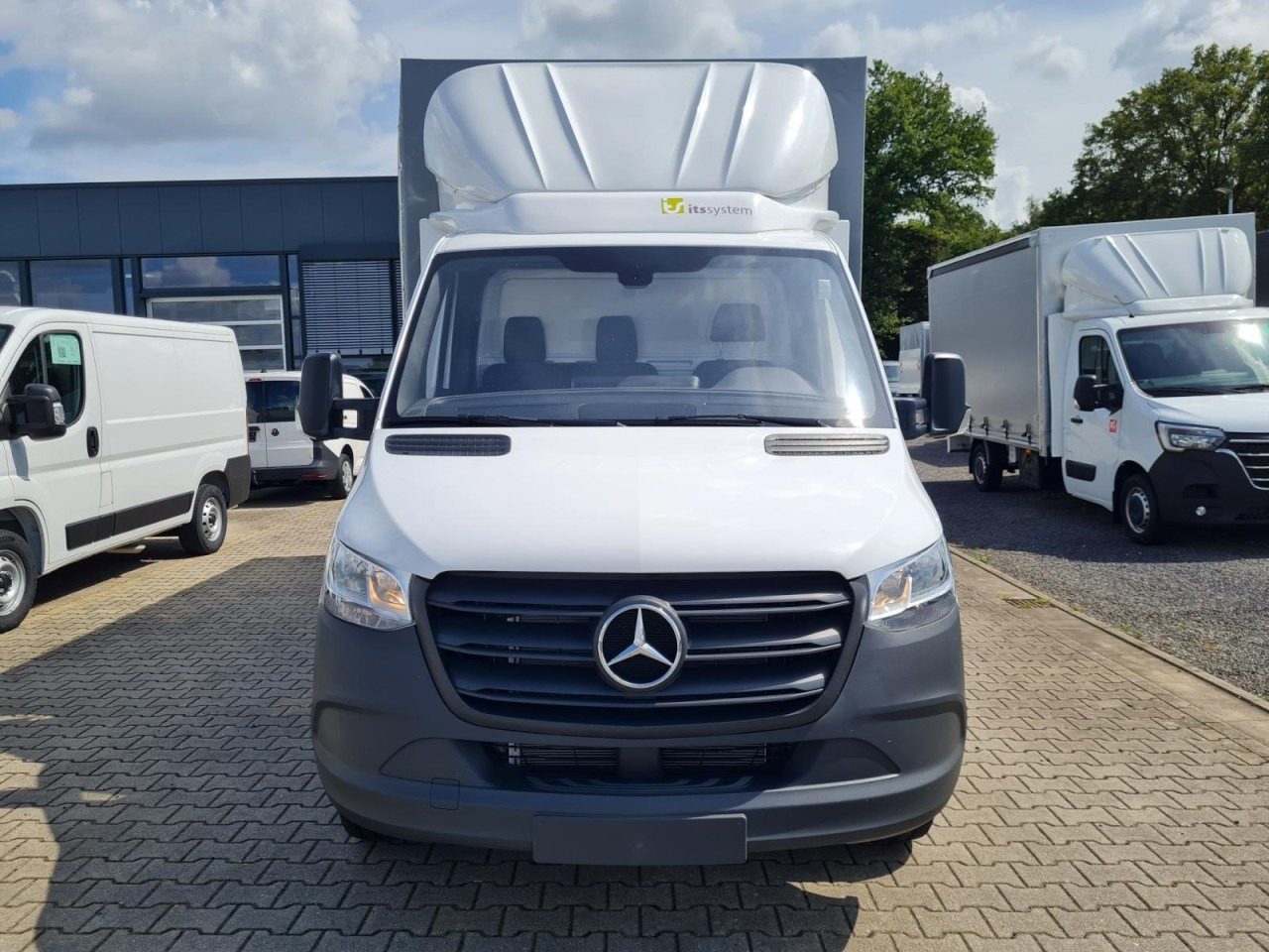 Mercedes-Benz Sprinter 315 RWD Pritsche Schiebe Plane LBW KLIMA TEMPOMAT - Curtain side van: picture 3 Mercedes-Benz Sprinter 315 RWD Pritsche Schiebe Plane LBW KLIMA TEMPOMAT - Curtain side van: picture 3