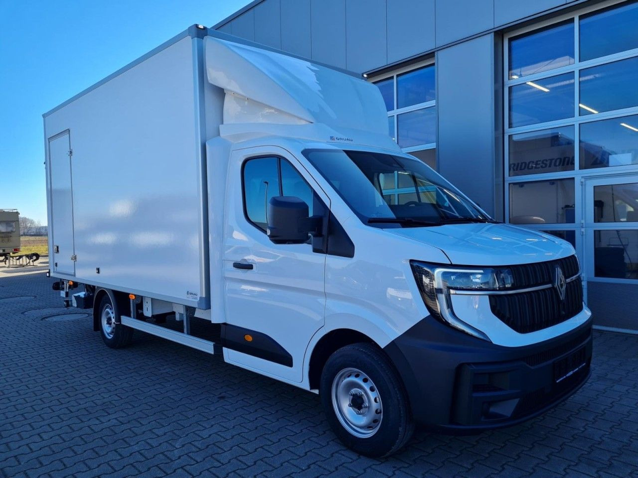 Renault Master 35 New Möbel Koffer LBW KLIMA TEMPOMAT - Box van: picture 3 Renault Master 35 New Möbel Koffer LBW KLIMA TEMPOMAT - Box van: picture 3