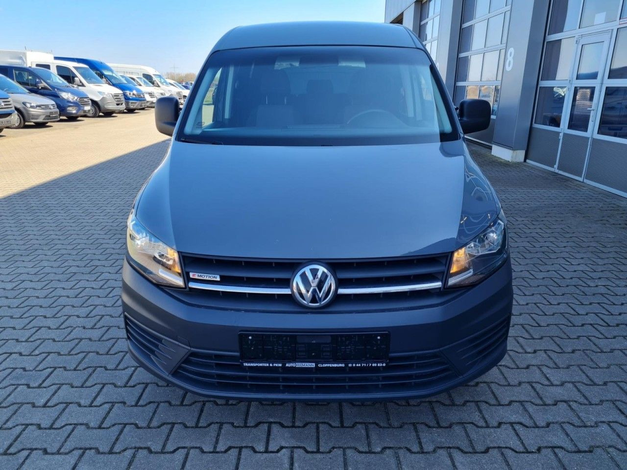 Volkswagen Caddy Kombi 4Motion TDi 5-Sitze KLIMA STHZ TEMPO - Passenger van: picture 2 Volkswagen Caddy Kombi 4Motion TDi 5-Sitze KLIMA STHZ TEMPO - Passenger van: picture 2