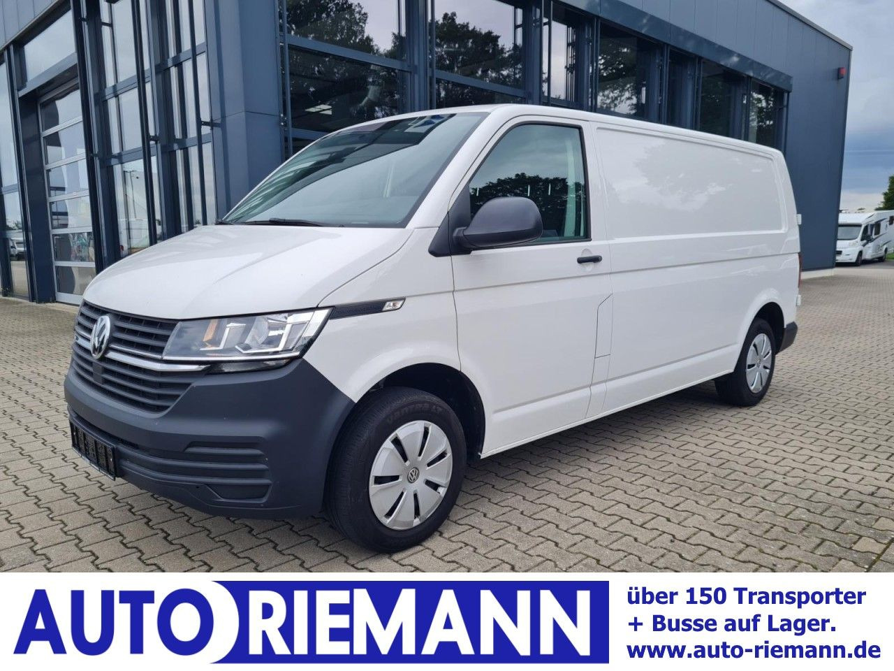 Volkswagen T6.1 Kasten TDi lang Flügeltüren KLIMA Verkleidu - Small van: picture 1 Volkswagen T6.1 Kasten TDi lang Flügeltüren KLIMA Verkleidu - Small van: picture 1