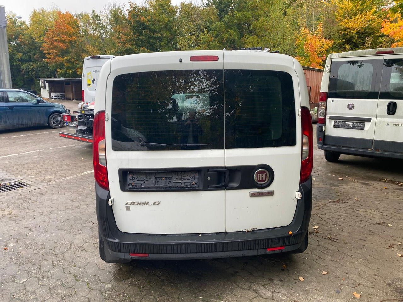 Fiat Doblo SX Kasten Cargo 1.3 Multijet Motorscha... - Passenger van: picture 4 Fiat Doblo SX Kasten Cargo 1.3 Multijet Motorscha... - Passenger van: picture 4