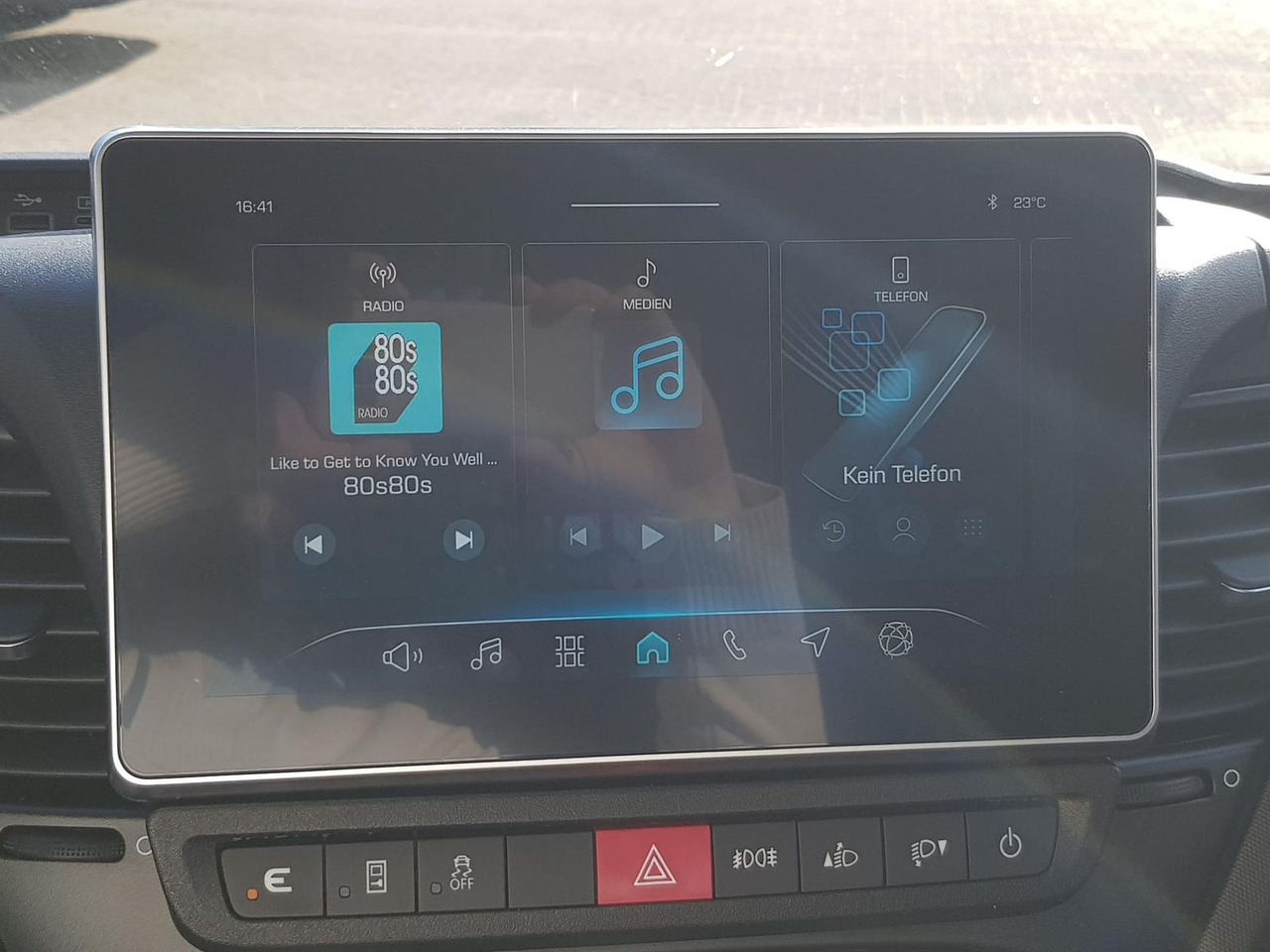 Flatbed van Iveco Daily 35S14HA8  Pritsche AHK 100 kW (136 PS),...: picture 15