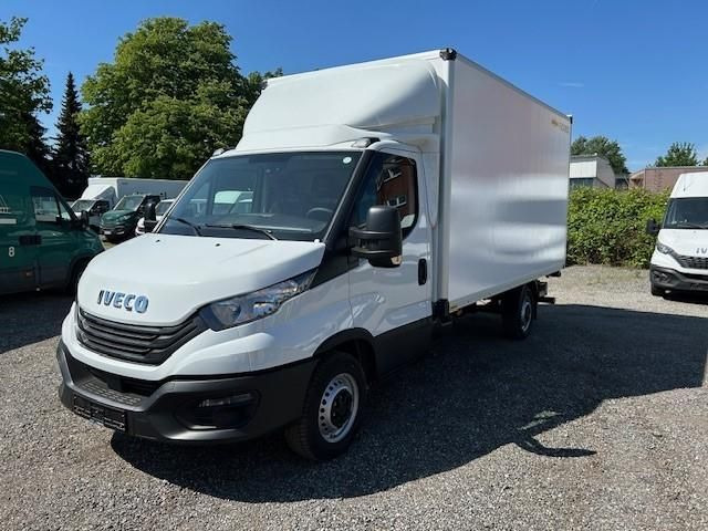 Iveco Daily 35S16H 3.0 LBW Kamera Spoiler 11... - Box van: picture 1 Iveco Daily 35S16H 3.0 LBW Kamera Spoiler 11... - Box van: picture 1