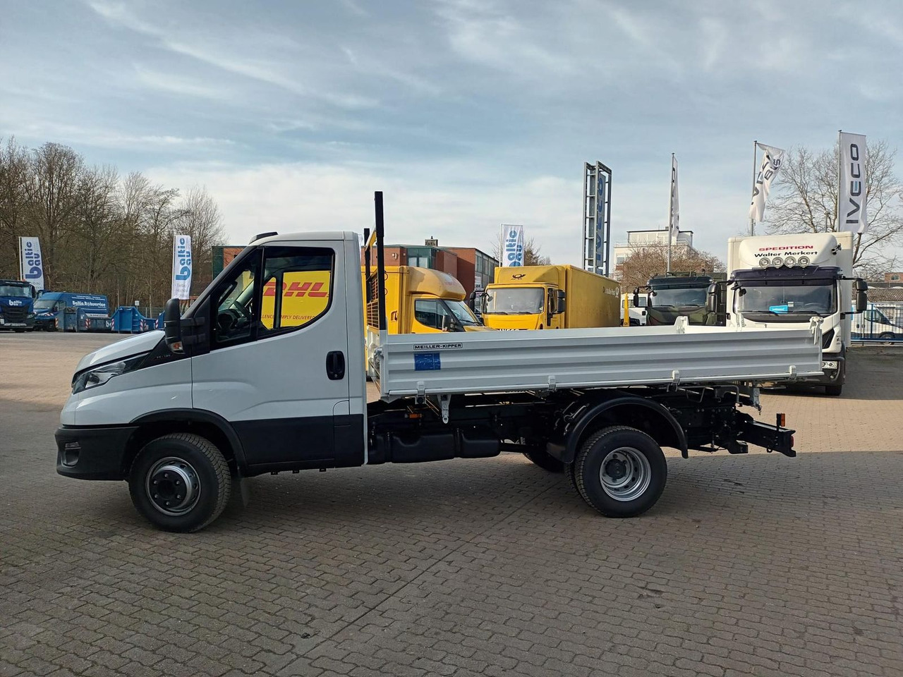 Iveco Daily 70C18H Meiller-Dreiseitenkipper Klima, AHK - Tipper van: picture 2 Iveco Daily 70C18H Meiller-Dreiseitenkipper Klima, AHK - Tipper van: picture 2