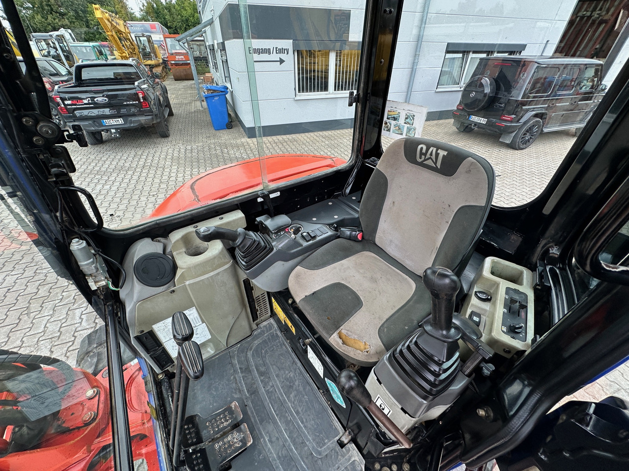 Mini excavator Caterpillar 305 CR Nullheck Minibagger MS03: picture 16