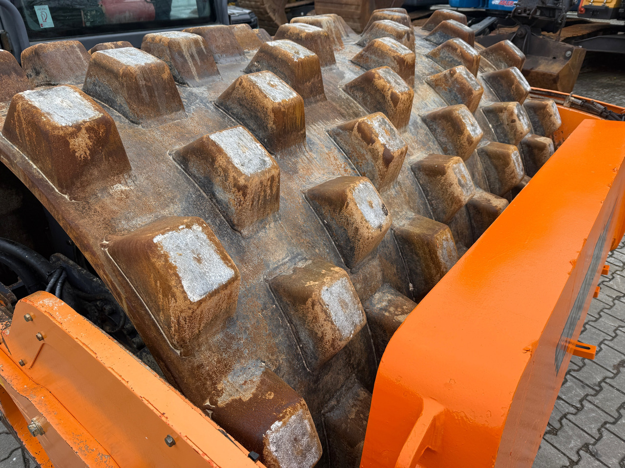 Compactor HAMM 3520 HT P Stampffuß Walzenzug Klima: picture 10 Compactor HAMM 3520 HT P Stampffuß Walzenzug Klima: picture 10