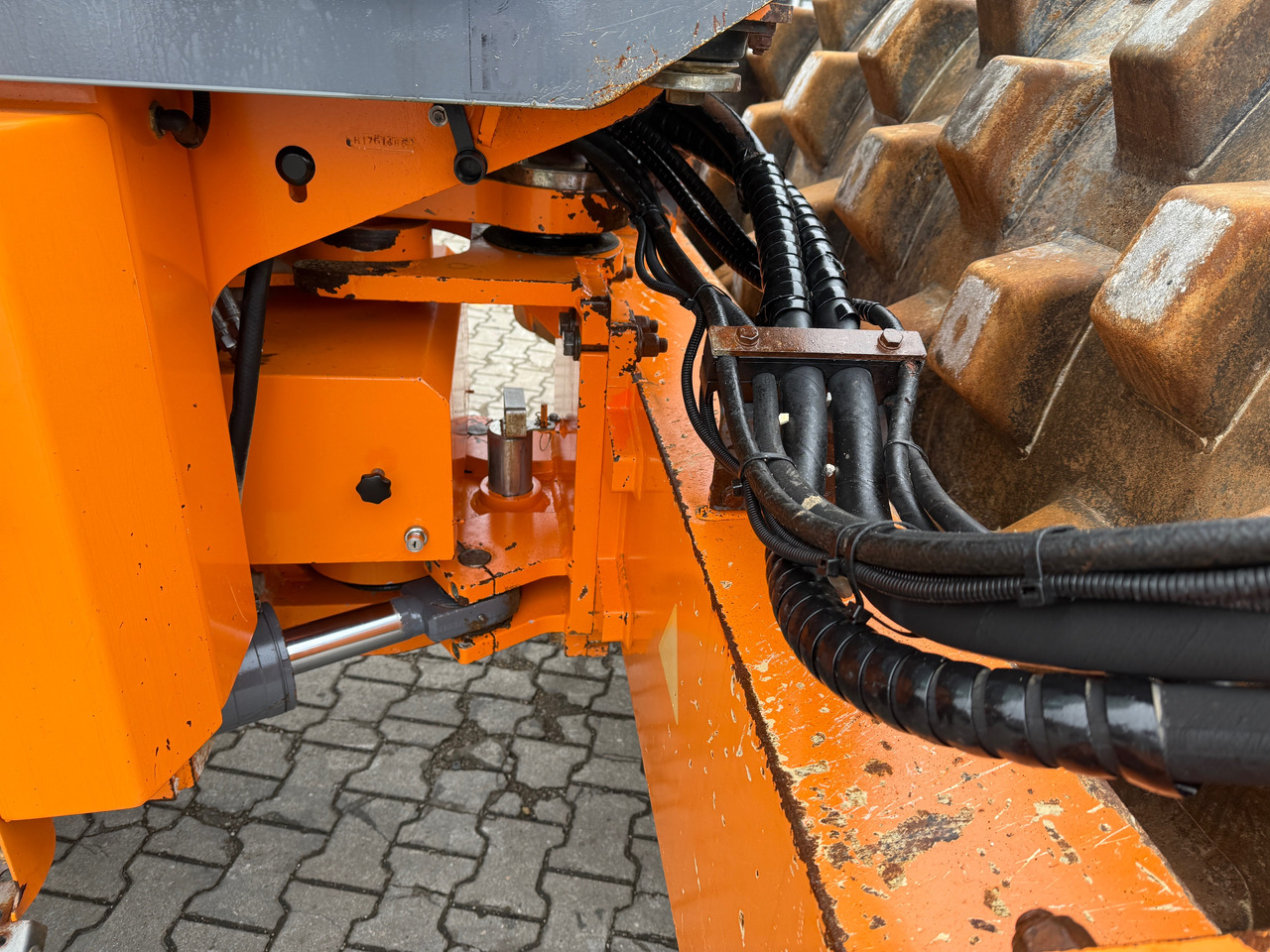 Compactor HAMM 3520 HT P Stampffuß Walzenzug Klima: picture 13 Compactor HAMM 3520 HT P Stampffuß Walzenzug Klima: picture 13