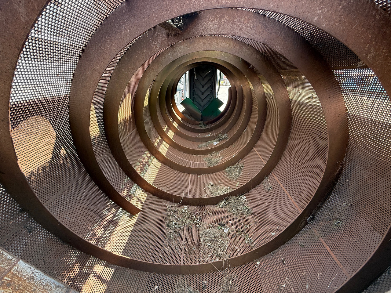 Screener, Semi-trailer Komptech Cribus 3800 Trommelsiebanlage auf Auflieger: picture 20 Screener, Semi-trailer Komptech Cribus 3800 Trommelsiebanlage auf Auflieger: picture 20