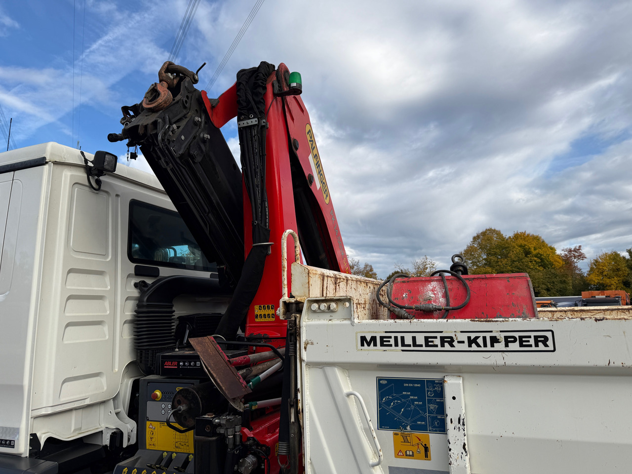 Tipper, Crane truck MAN TGM 18.320 Kipper+Kran Palfinger 4x4 Funk Greifer: picture 17